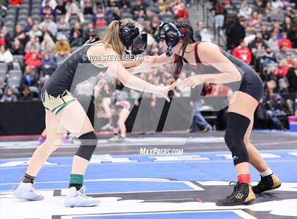 Thumbnail 2 in CHSAA 5A Round 1 photogallery.