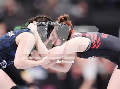 Thumbnail 3 in CHSAA 5A Round 1 photogallery.