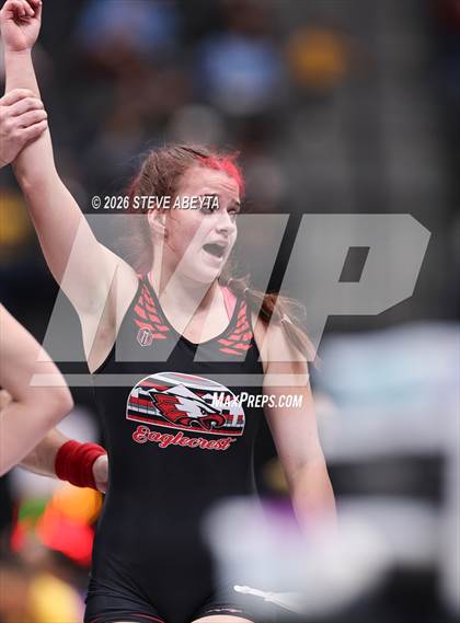 Thumbnail 2 in CHSAA 5A Round 1 photogallery.