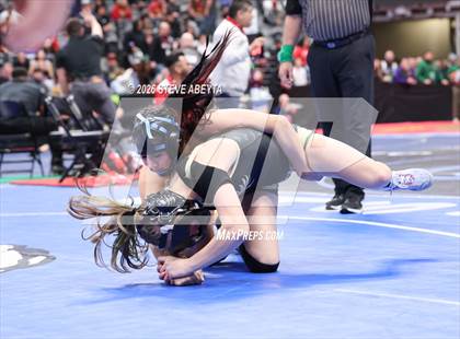Thumbnail 2 in CHSAA 5A Round 1 photogallery.