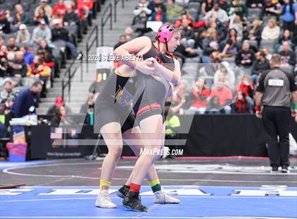 Thumbnail 1 in CHSAA 5A Round 1 photogallery.