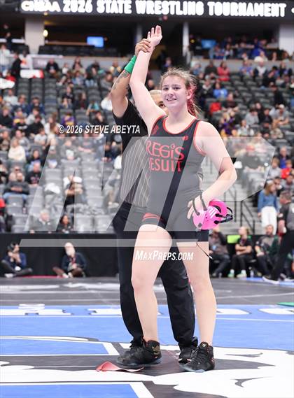 Thumbnail 1 in CHSAA 5A Round 1 photogallery.