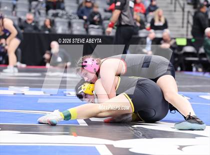 Thumbnail 3 in CHSAA 5A Round 1 photogallery.