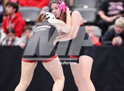 Thumbnail 2 in CHSAA 5A Round 1 photogallery.