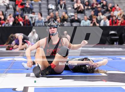 Thumbnail 2 in CHSAA 5A Round 1 photogallery.