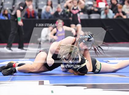Thumbnail 3 in CHSAA 5A Round 1 photogallery.