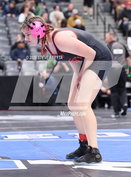 Thumbnail 1 in CHSAA 5A Round 1 photogallery.