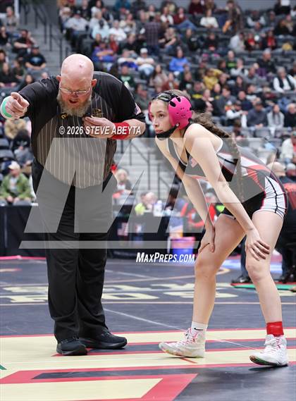 Thumbnail 1 in CHSAA 5A Round 1 photogallery.