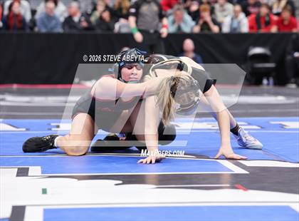 Thumbnail 3 in CHSAA 5A Round 1 photogallery.