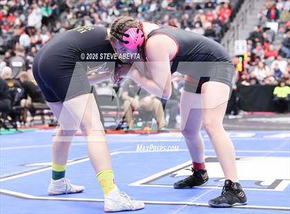 Thumbnail 1 in CHSAA 5A Round 1 photogallery.