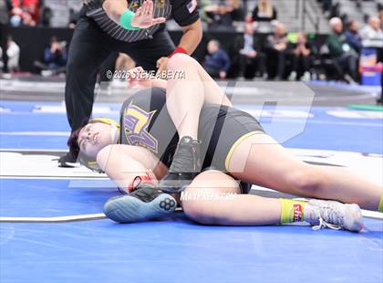 Thumbnail 3 in CHSAA 5A Round 1 photogallery.