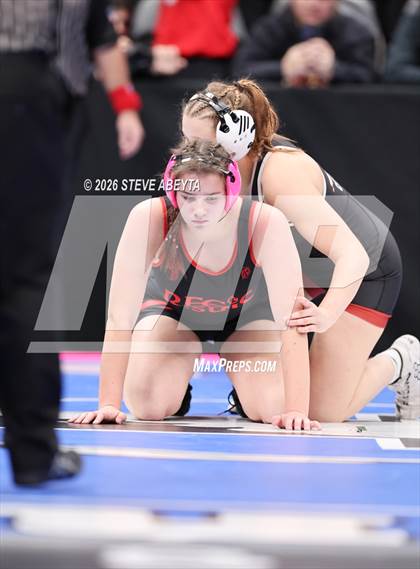 Thumbnail 3 in CHSAA 5A Round 1 photogallery.