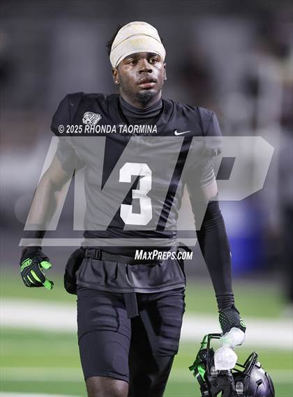 Thumbnail 1 in Ellison @ Randle (UIL 5A D2 Football Bi-District) photogallery.