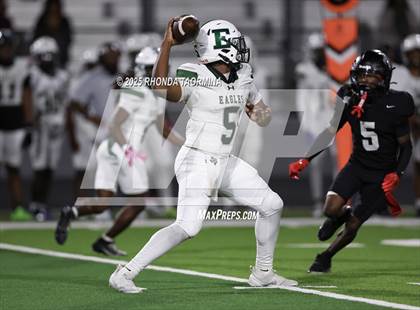 Thumbnail 2 in Ellison @ Randle (UIL 5A D2 Football Bi-District) photogallery.