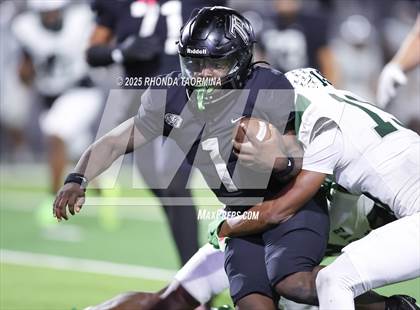Thumbnail 2 in Ellison @ Randle (UIL 5A D2 Football Bi-District) photogallery.