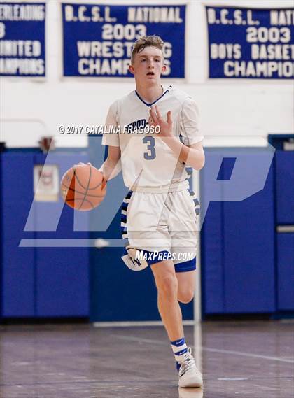 Thumbnail 1 in Park Ridge vs. Wood-Ridge photogallery.