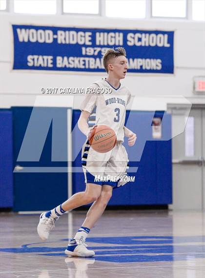 Thumbnail 1 in Park Ridge vs. Wood-Ridge photogallery.