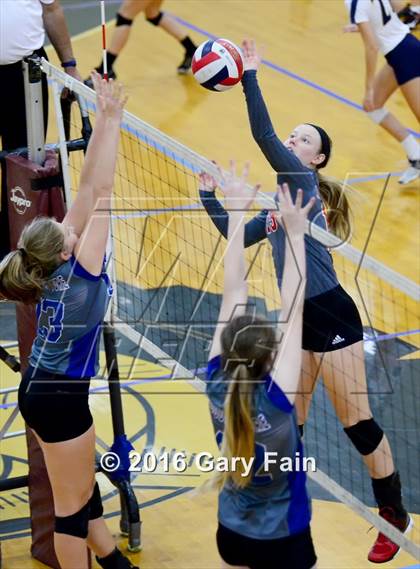 Thumbnail 3 in Goodpasture Christian vs Baylor (River City Rumble) photogallery.
