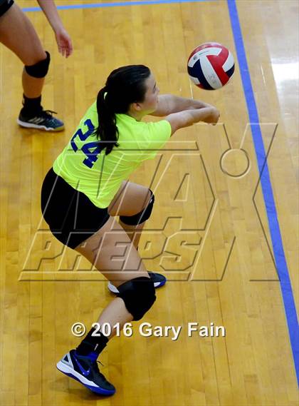 Thumbnail 3 in Goodpasture Christian vs Baylor (River City Rumble) photogallery.