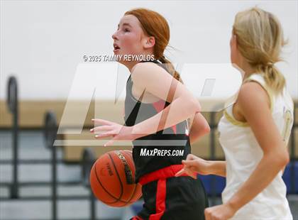 Thumbnail 2 in Strawn @ Perrin-Whitt photogallery.