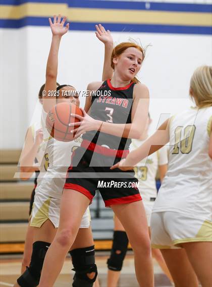 Thumbnail 3 in Strawn @ Perrin-Whitt photogallery.