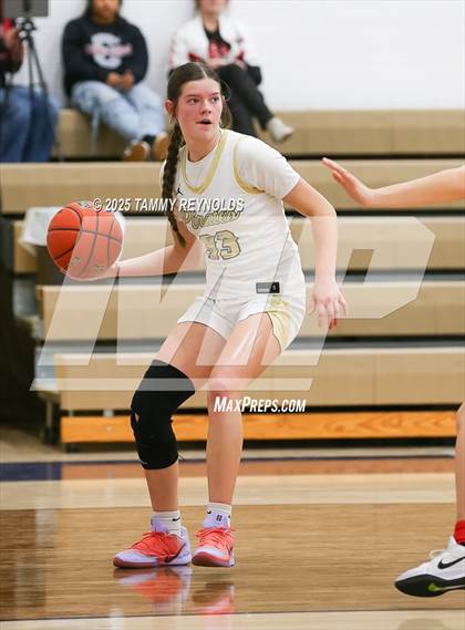 Thumbnail 1 in Strawn @ Perrin-Whitt photogallery.