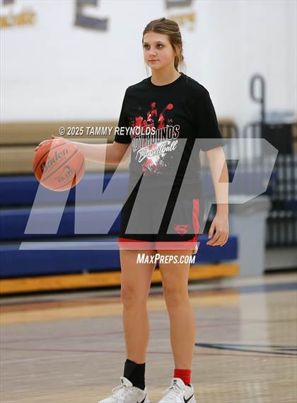 Thumbnail 2 in Strawn @ Perrin-Whitt photogallery.