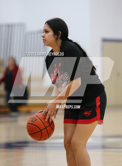 Thumbnail 3 in Strawn @ Perrin-Whitt photogallery.