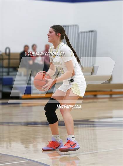 Thumbnail 2 in Strawn @ Perrin-Whitt photogallery.