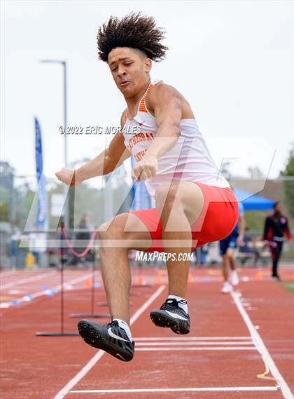 Thumbnail 3 in UC Track Classic (Day 2 Jumpers and PV) photogallery.