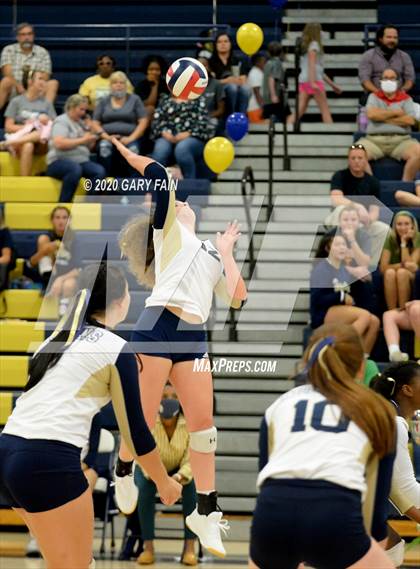 Thumbnail 3 in Ooltewah @ Soddy Daisy photogallery.