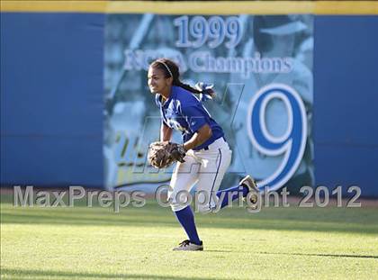 Thumbnail 1 in Carson vs. El Camino Real (CIF LACS D1 Final) photogallery.
