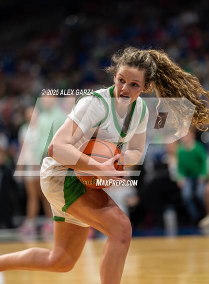 Thumbnail 1 in Kountze @ Paradise (UIL 3A Basketball Division II Final) photogallery.