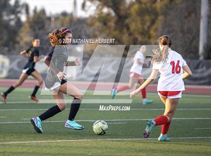 Thumbnail 1 in Redondo Union vs Mira Costa photogallery.