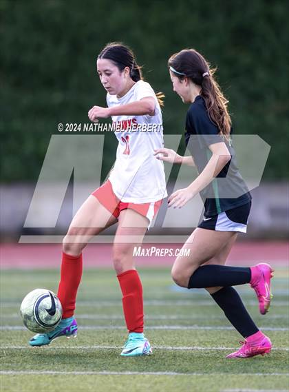 Thumbnail 1 in Redondo Union vs Mira Costa photogallery.