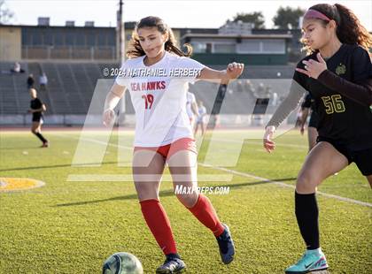 Thumbnail 2 in Redondo Union vs Mira Costa photogallery.