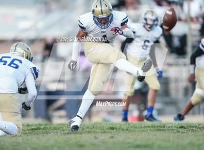 Thumbnail 1 in Chatsworth vs  Poly photogallery.