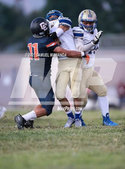 Thumbnail 3 in Chatsworth vs  Poly photogallery.