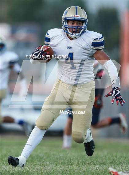 Thumbnail 3 in Chatsworth vs  Poly photogallery.