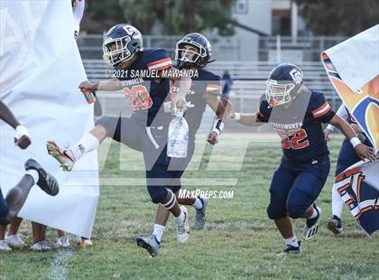 Thumbnail 2 in Chatsworth vs  Poly photogallery.