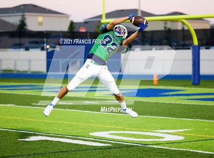 Thumbnail 3 in Brandon @ Sumner photogallery.