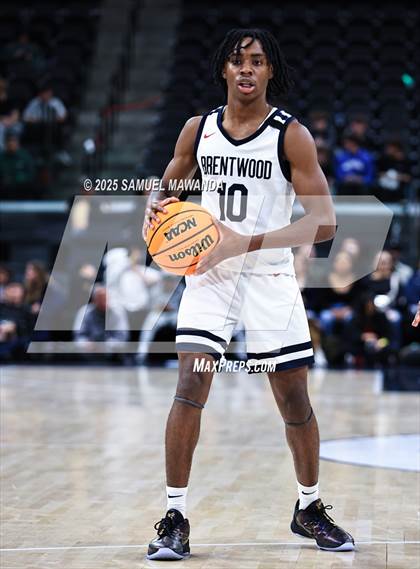 Thumbnail 2 in Brentwood School vs Campbell Hall (Trinity-Mission League Show @ Intuit Dome) photogallery.