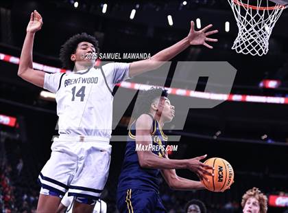 Thumbnail 2 in Brentwood School vs Campbell Hall (Trinity-Mission League Show @ Intuit Dome) photogallery.