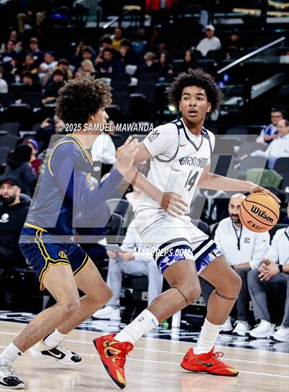 Thumbnail 2 in Brentwood School vs Campbell Hall (Trinity-Mission League Show @ Intuit Dome) photogallery.