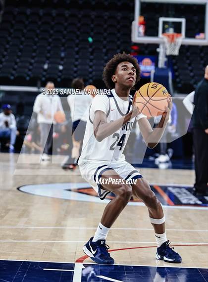Thumbnail 2 in Brentwood School vs Campbell Hall (Trinity-Mission League Show @ Intuit Dome) photogallery.