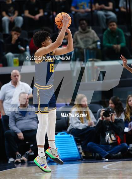 Thumbnail 3 in Brentwood School vs Campbell Hall (Trinity-Mission League Show @ Intuit Dome) photogallery.
