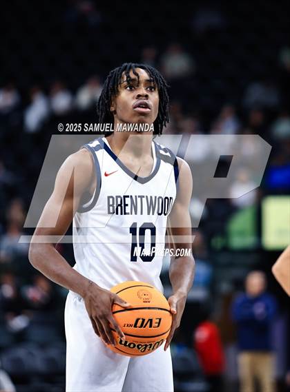 Thumbnail 3 in Brentwood School vs Campbell Hall (Trinity-Mission League Show @ Intuit Dome) photogallery.