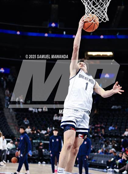 Thumbnail 2 in Brentwood School vs Campbell Hall (Trinity-Mission League Show @ Intuit Dome) photogallery.