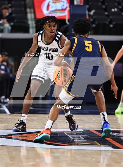 Thumbnail 3 in Brentwood School vs Campbell Hall (Trinity-Mission League Show @ Intuit Dome) photogallery.