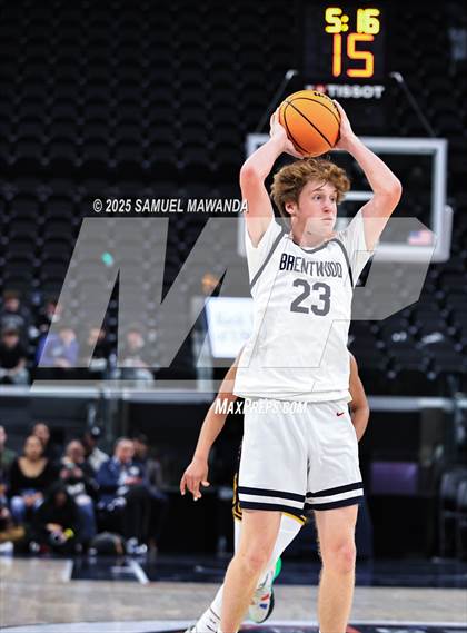 Thumbnail 2 in Brentwood School vs Campbell Hall (Trinity-Mission League Show @ Intuit Dome) photogallery.